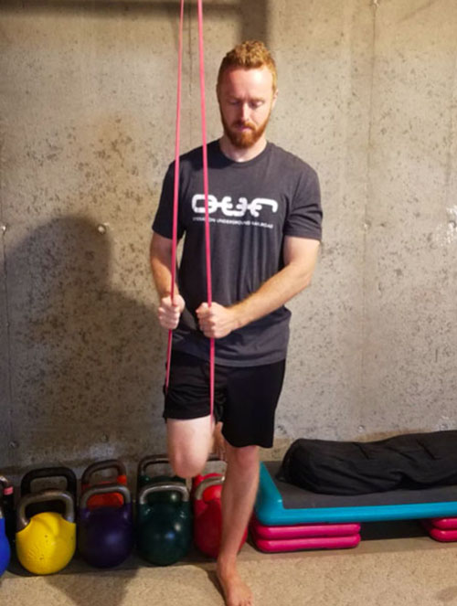 band assisted pull-up from knee setup