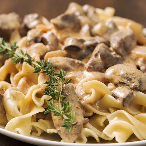 low calorie beef stroganoff with egg noodles