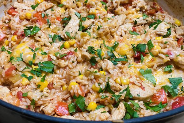 cheesy Mexican rice and chicken casserole recipe