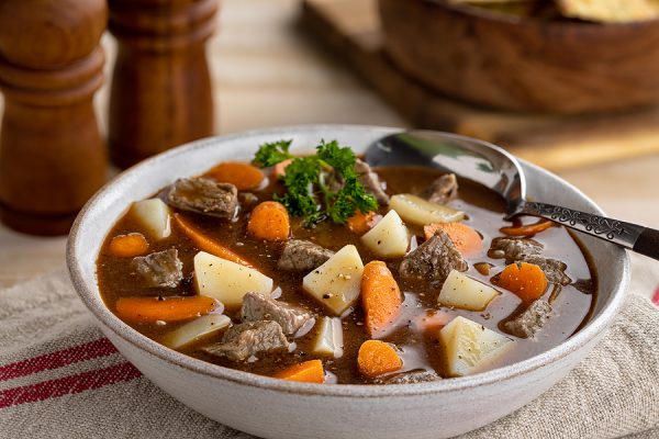 bowl of slow cooker low calorie beef stew