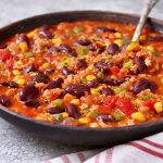 low calorie slow cooker turkey chili in a bowl