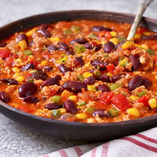 low calorie slow cooker turkey chili in a bowl